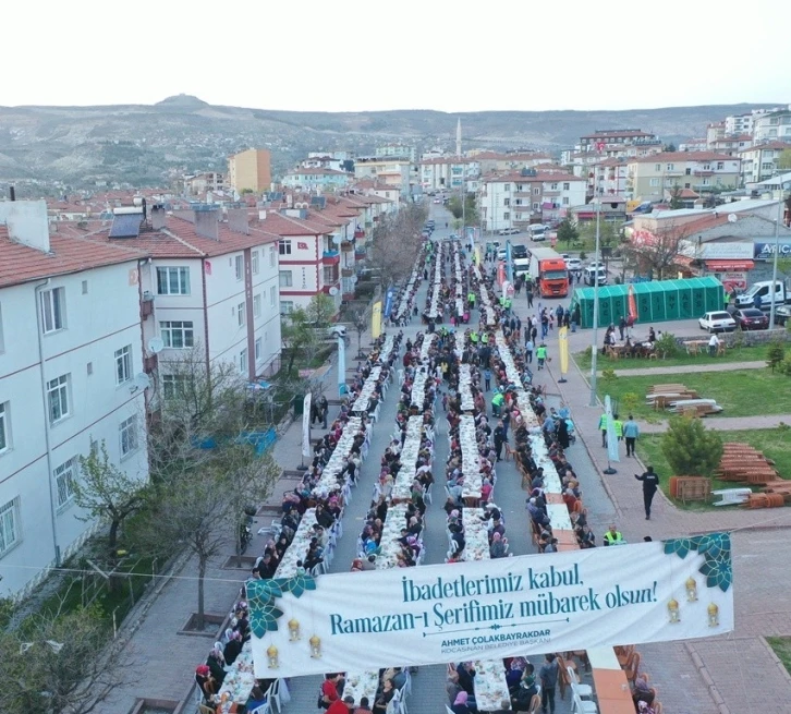 1 kilometrelik iftar sofrası
