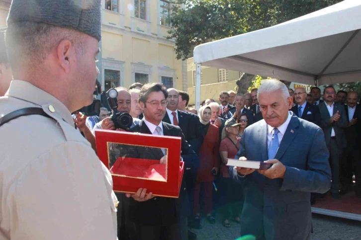 100’üncü yılında İzmir’in kurtuluşu canlandırıldı
