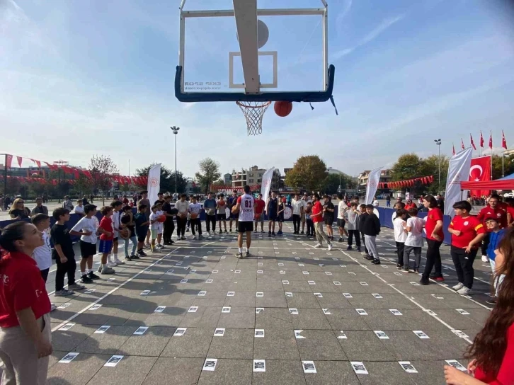 100. yıl 100 genç 100 basket
