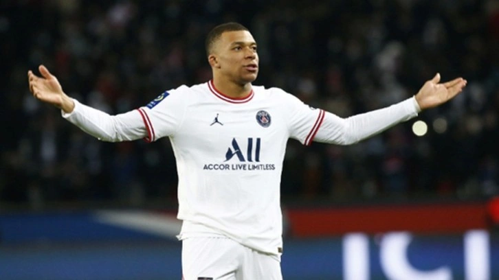 2022'nin en çok kazanan futbolcusu Kylian Mbappe