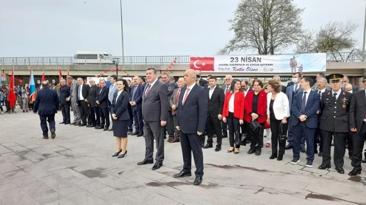 23 Nisan Ulusal Egemenlik ve Çocuk Bayramı Alaplı’da coşkuyla kutlandı
