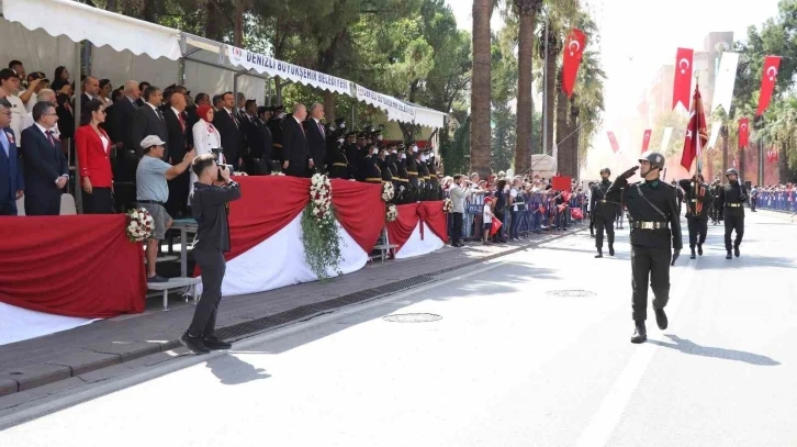 30 Ağustos Zafer Bayramı Denizli’de coşkuyla kutlandı
