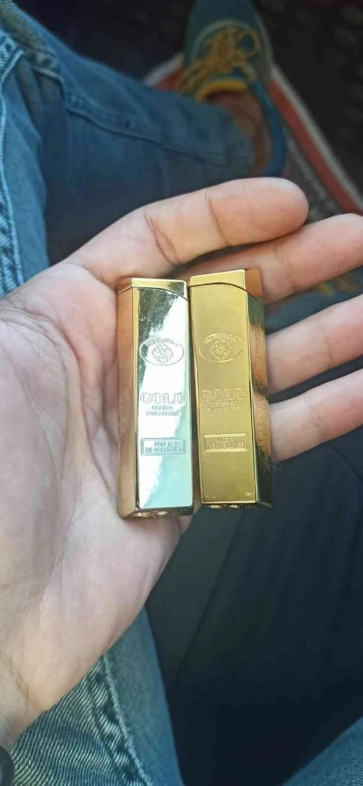 5 liralık çakmağı altın diye 8 bin liraya satan dolandırıcılar yakalandı
