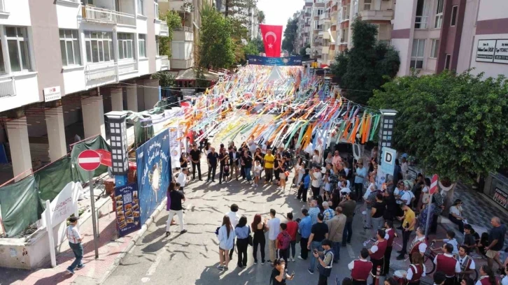 5. Mersin Kushimoto Sokağı Sokak Sanatçıları Festivali’ne yoğun ilgi
