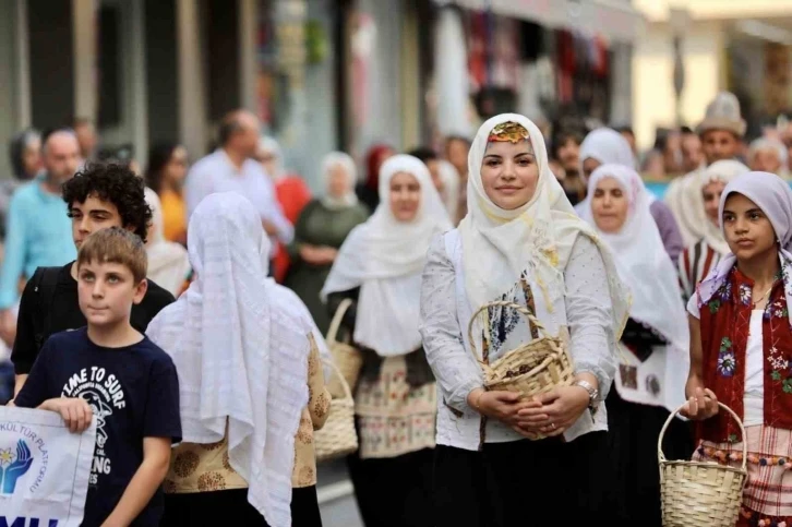 50. Altın Kiraz Festivali coşkuyla başladı
