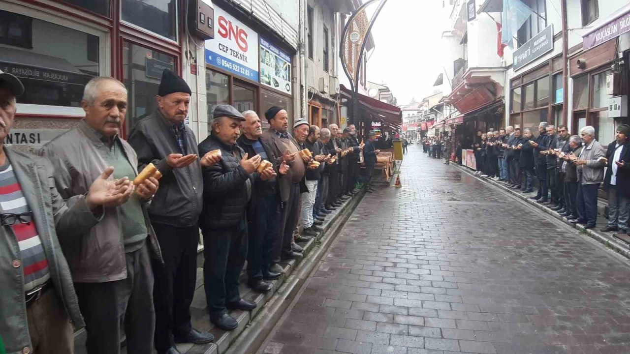 7 Asırlık gelenek, bu hafta yağmur altında gerçekleşti
