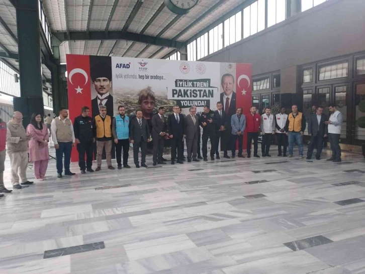 8’inci ve 9’uncu İyilik Treni Pakistan’a uğurlandı
