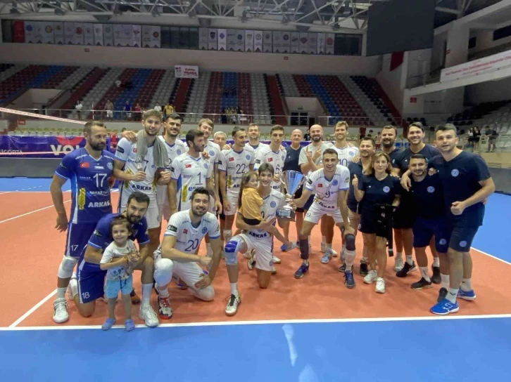 8. TSYD İzmir Voleybol Turnuvası: Arkas: 3 - Altekma: 1
