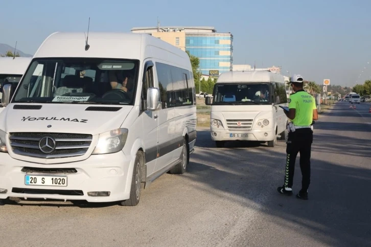 81 ildeki huzur operasyonunda bin 141 düzensiz göçmen yakalandı
