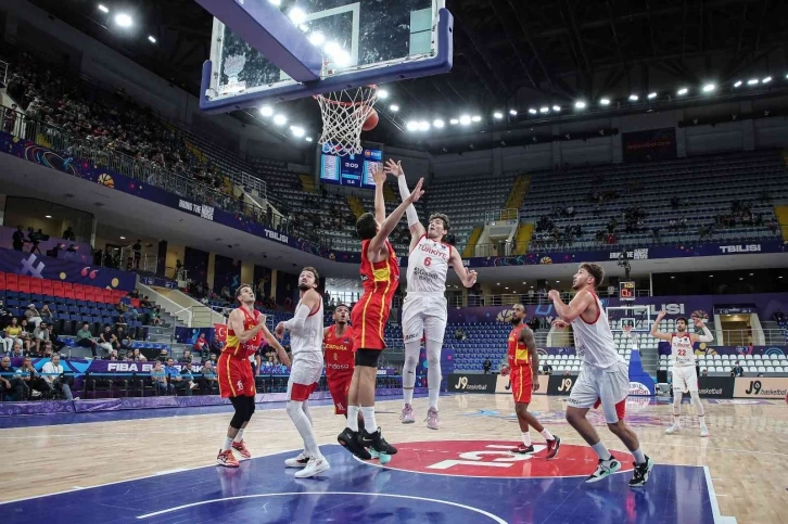 A Milli Erkek Basketbol Takımı, İspanya’ya 72-69 yenildi
