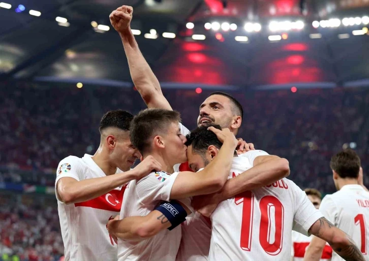 A Milli Futbol Takımı, Avrupa Şampiyonası’nda 3. kez gruptan çıktı
