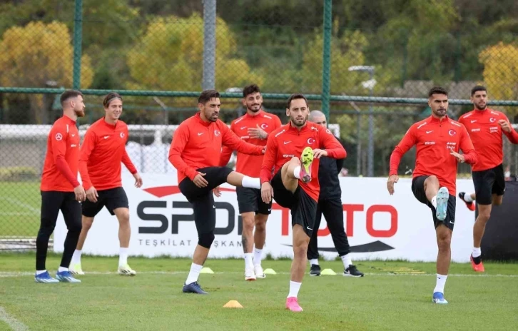 A Milli Futbol Takımı, İstanbul’daki son çalışmasını yaptı
