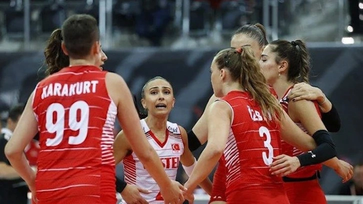 A Milli Kadın Voleybol Takımı'ndan müthiş başlangıç