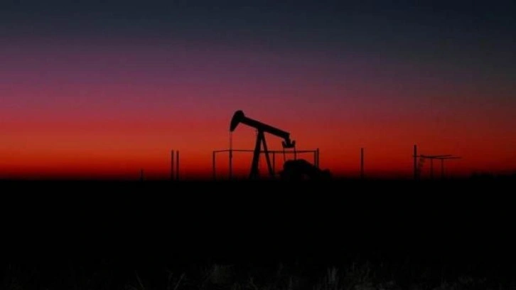 ABD, petrol fiyatı tahminini yukarı yönlü revize etti