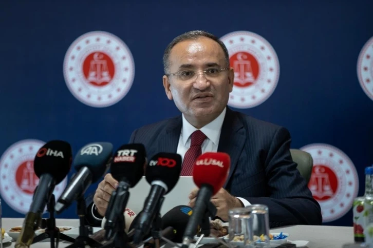 Adalet Bakanı Bekir Bozdağ, yarın Uşak’ta olacak
