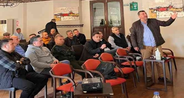 Adana Atlıspor Kulübü Başkanı Cerit, güven tazeledi