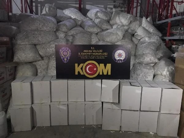 Adana’da gümrük kaçağı 52 milyon makaron ele geçirildi