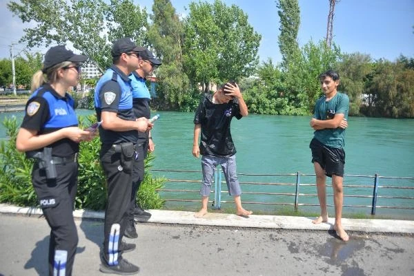 Adana'da polis, sulama kanallarında yüzen çocukları boğulmalara karşı uyardı