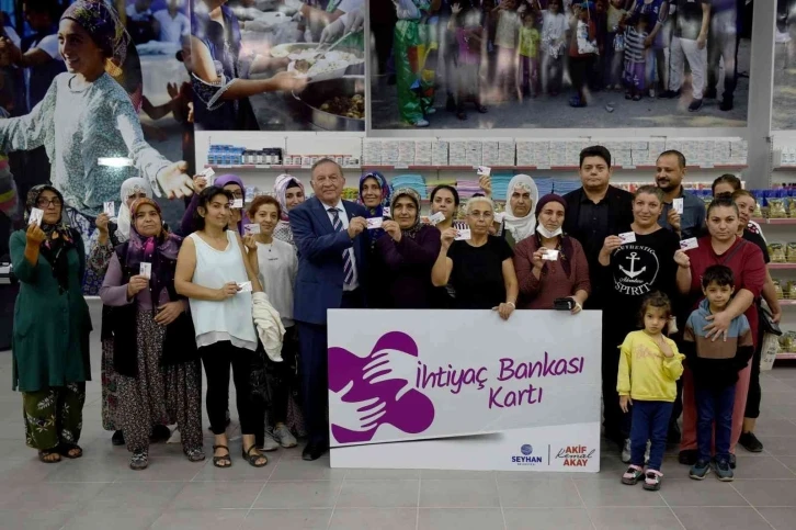 Adana’da "İhtiyaç Bankası" açıldı
