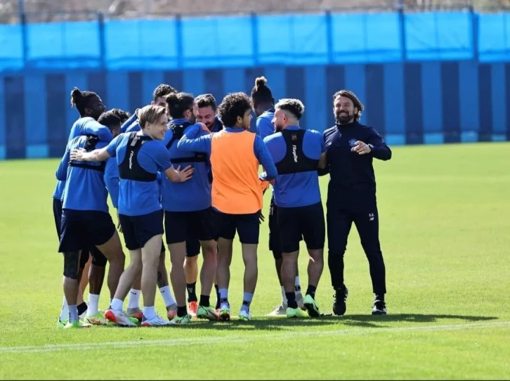 Adana Demirspor yeni sezona Bolu ve İtalya’da hazırlanacak
