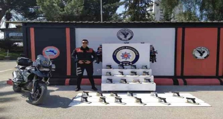 Adana polisi suçlulara göz açtırmıyor: 49 şüpheli tutuklandı