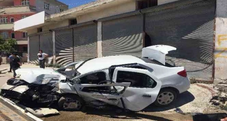 Adana'da trafik kazası: 1 ölü, 1 yaralı!