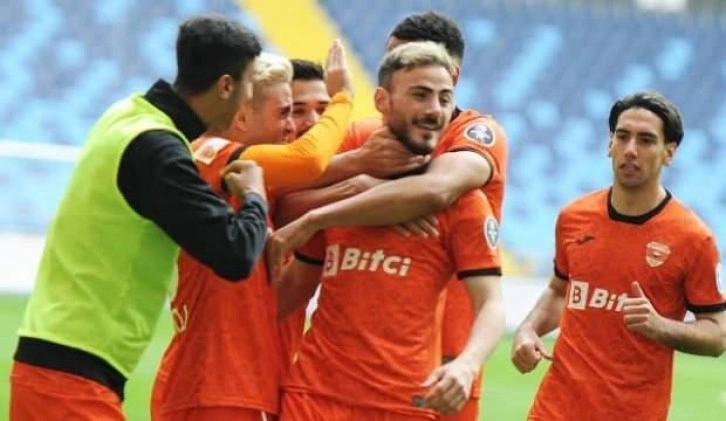 Adanaspor 6 maç sonra kazandı!