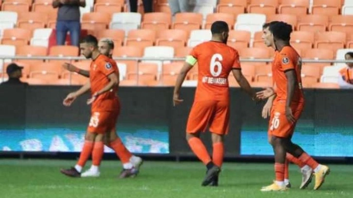 Adanaspor sahasında Gençlerbirliği'ni devirdi!