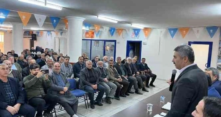 Adıyaman AK Parti’de köy sandık başkanları toplandı