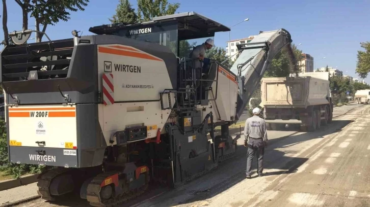 Adıyaman Belediyesinden asfaltlama öncesi hazırlık
