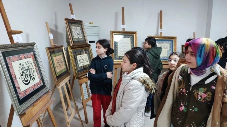 Adıyaman’da Gazze yararına sanat sergisi açıldı
