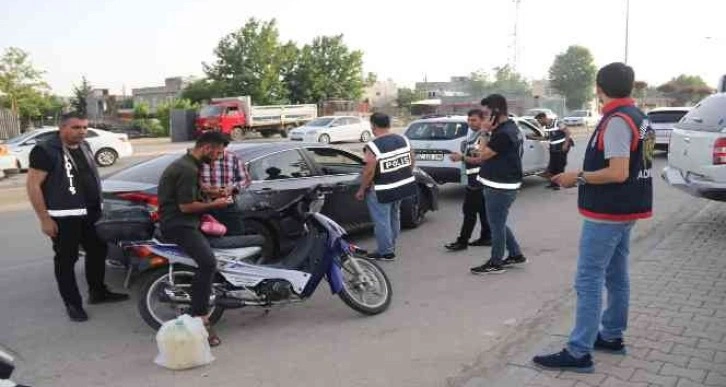 Adıyaman’da 327 polis uygulamaya katıldı