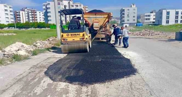 Adıyaman’da yıpranan yollar onarılıyor