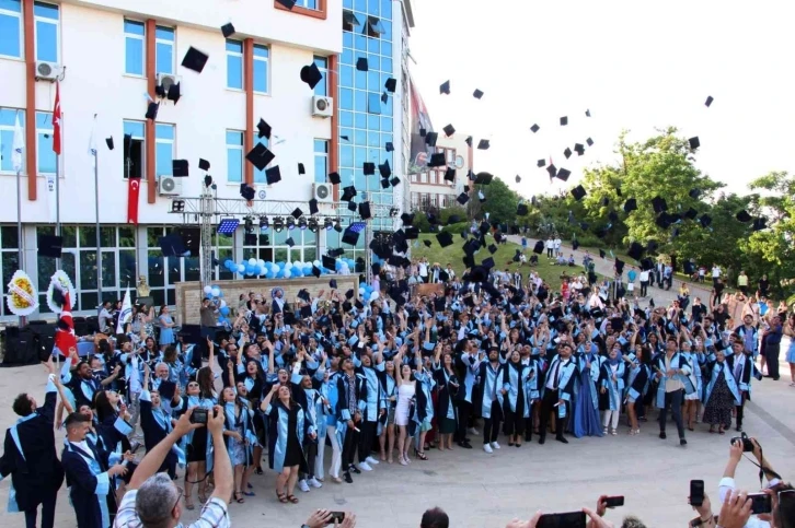 ADÜ Ziraat Fakültesi Mezuniyet Töreni gerçekleşti
