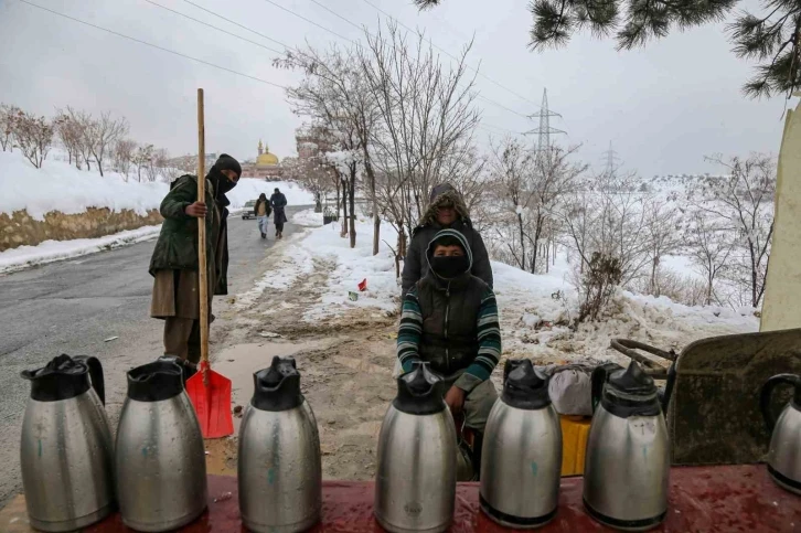 Afganistan’da soğuk hava nedeniyle 60 kişi hayatını kaybetti
