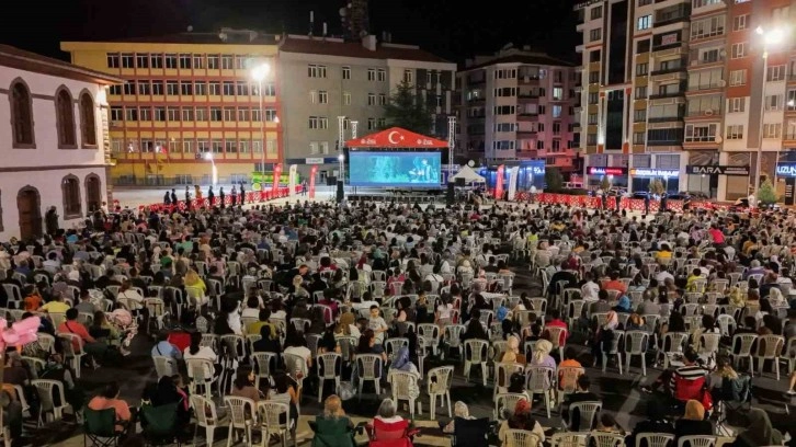 Afyonkarahisar’da Aybüke: öğretmen oldum ben filmine büyük ilgi