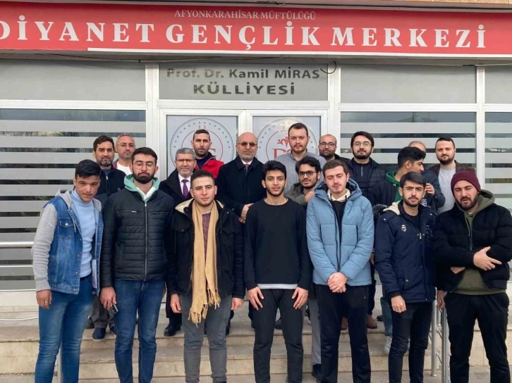 Afyonkarahisar ’Gençlik Ara Dönem Kampı’ devam ediyor
