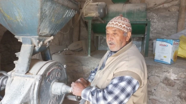 Afyonkarahisar’ın bulgurlarının lezzeti bu taş değirmenden geliyor
