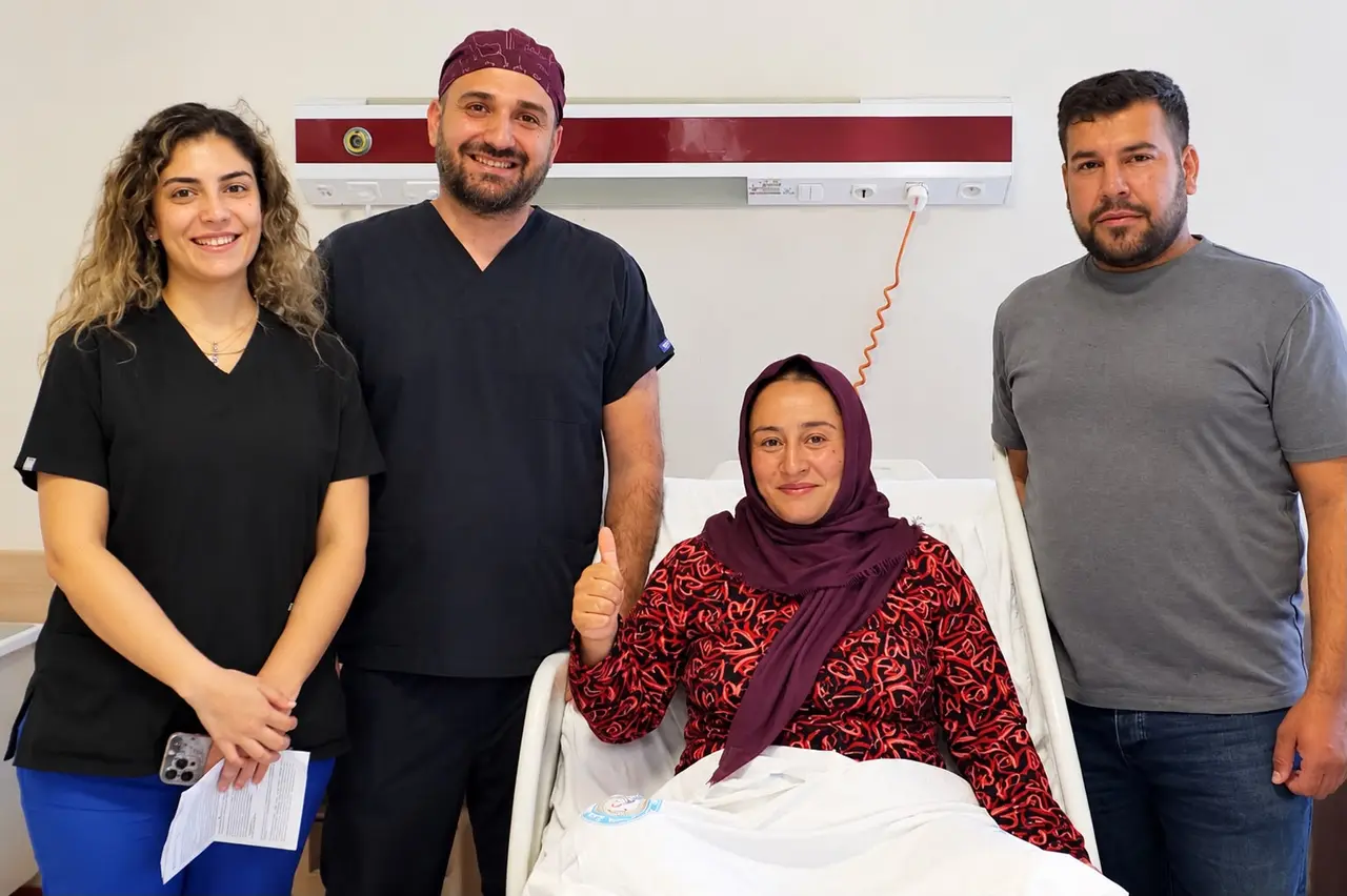 Şanlıurfa’da uzun süren ağrıların nedeni robotik operasyonla giderildi