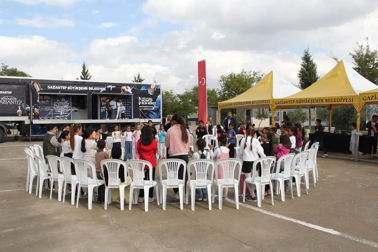 Nurdağı’nda öğrenciler tarım ve doğayı bilimsel etkinliklerle keşfetti