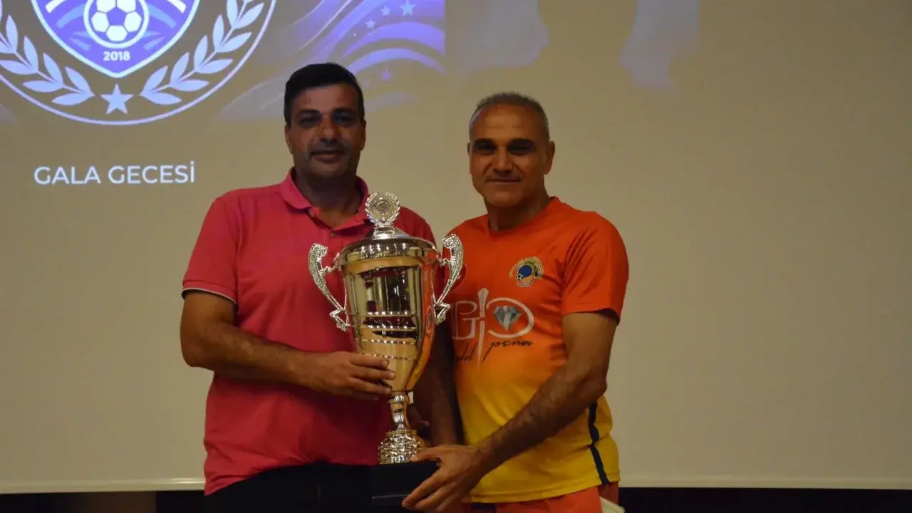 Batman Gençlerbirliği 2015 Spor’dan Antalya’da çifte kupa başarısı