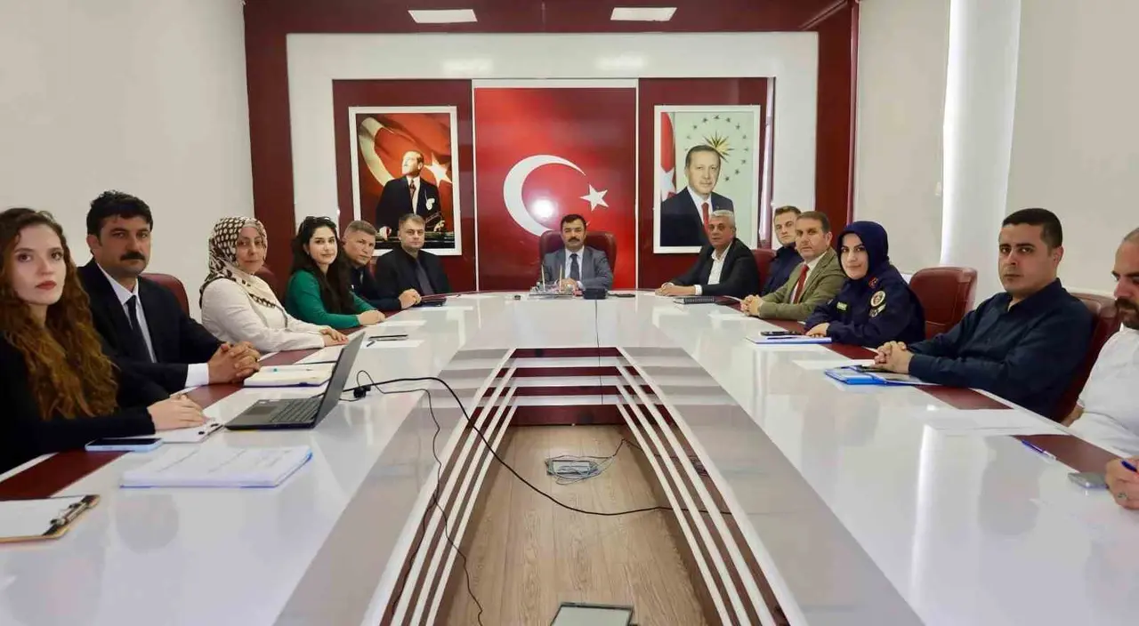 Kahta’da şiddetle mücadele ve çocuk güvenliği için kurumlar bir araya geldi