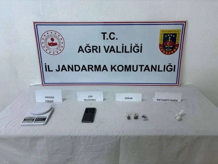 Ağrı’da 1 kişi uyuşturucudan yakalandı
