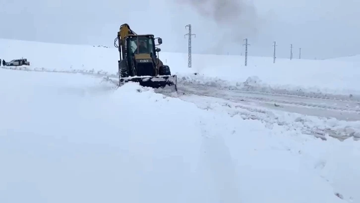 Ağrı’da kapalı köy yolları ulaşıma açılıyor
