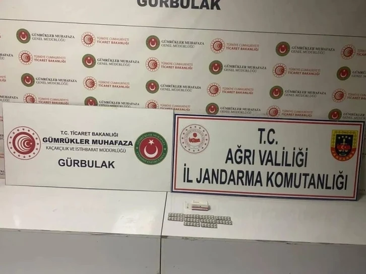 Ağrı’da uyuşturucu madde geçirildi
