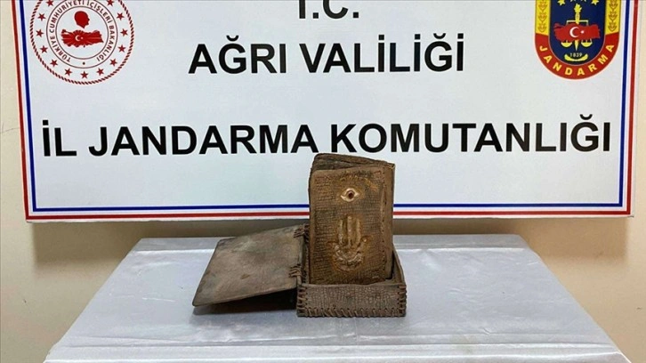 Ağrı Jandarma Komutanlığı Tarihi Eser Kaçakçılığı Operasyonu