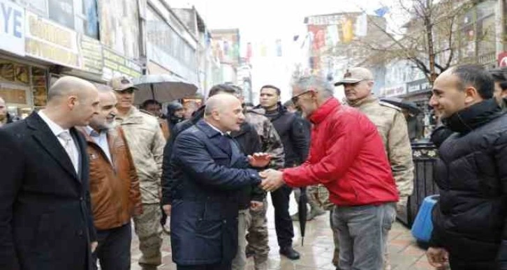 Ağrı Valisi Varol’un yoğun mesaisi