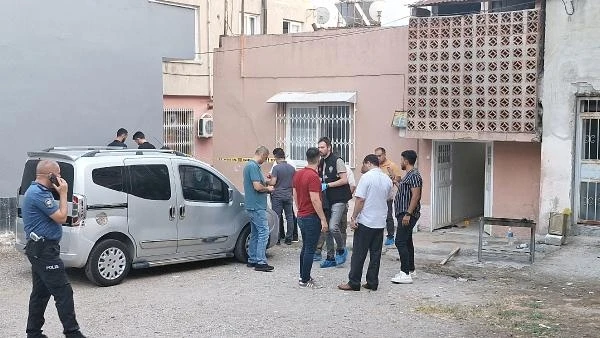 Aile yemeğinde ağabeyini, annesini, yengesini ve 2 yeğenini tabancayla vurup, intihara kalkıştı: 1 ölü, 5 yaralı