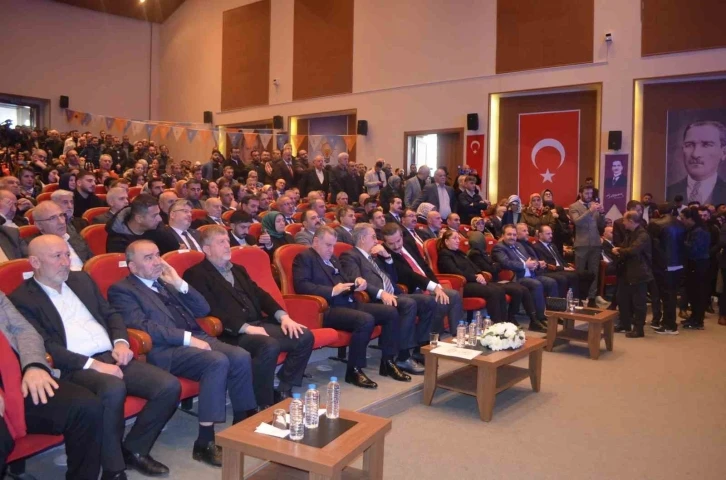 AK Parti Artvin İlçe Belediye Başkan adayları açıklandı
