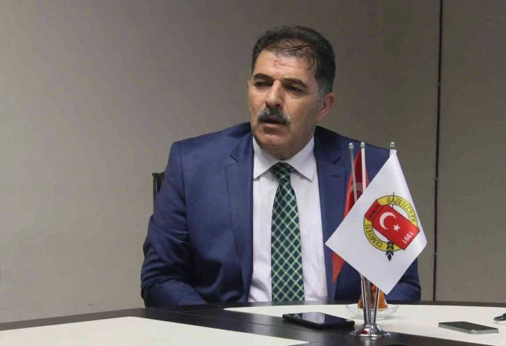 AK Parti Bayburt Milletvekili Battal, Zeybek’in Bayburt’a ilişkin açıklamalarına cevap verdi
